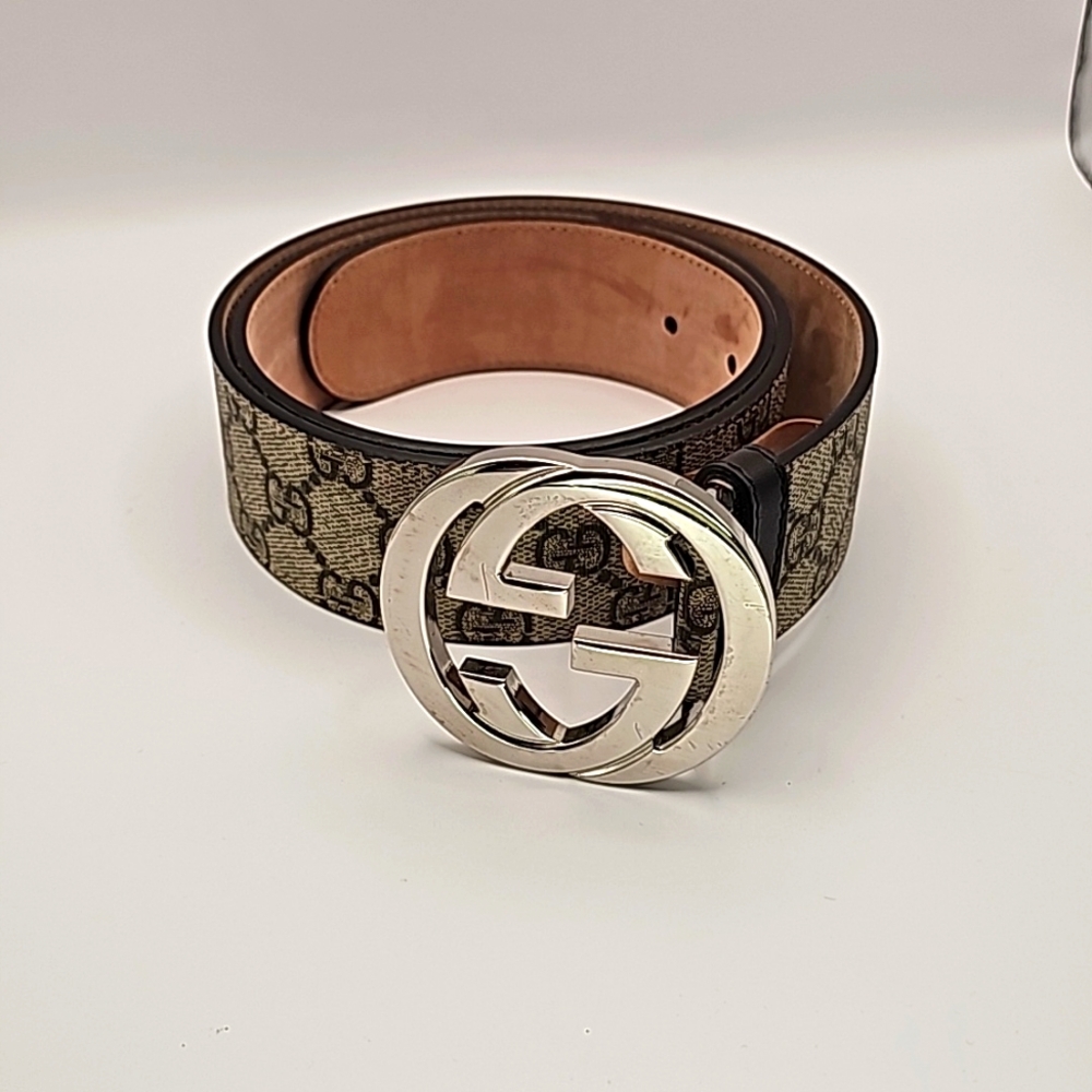 Gucci belt